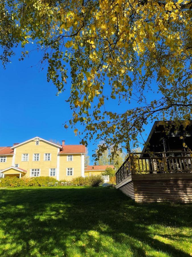 Hotel Vanha Pappila Hetki Oy à Ähtäri Extérieur photo