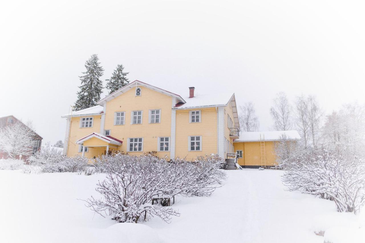 Hotel Vanha Pappila Hetki Oy à Ähtäri Extérieur photo